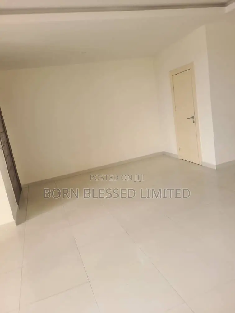 3bdrm Block of Flats in Palace Road, Victoria Island Extension for rent in Victoria Island Extension