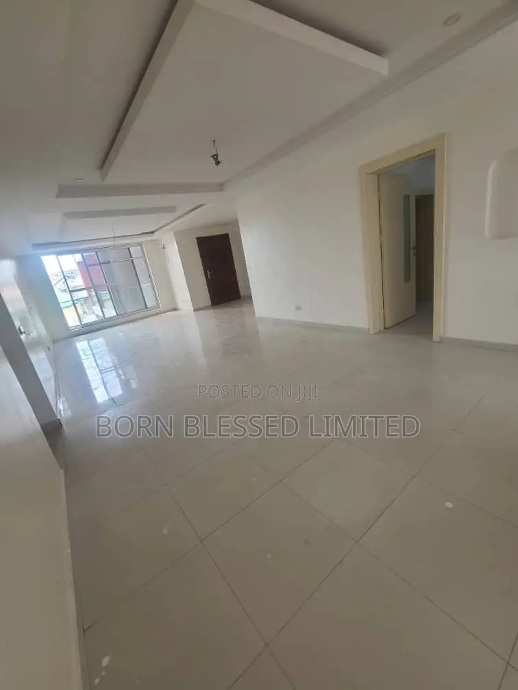 3bdrm Block of Flats in Palace Road, Victoria Island Extension for rent in Victoria Island Extension