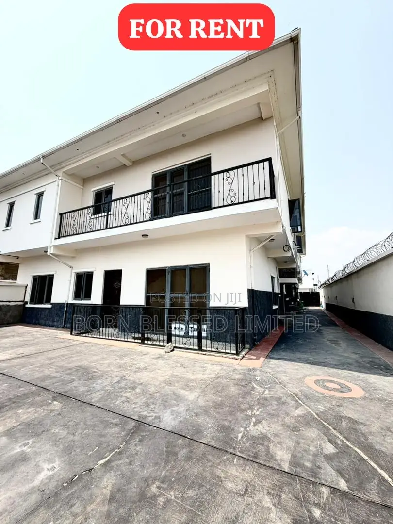 2bdrm Block of Flats in Metro Homes, Abraham Adesanya Estate for rent in Abraham Adesanya Estate