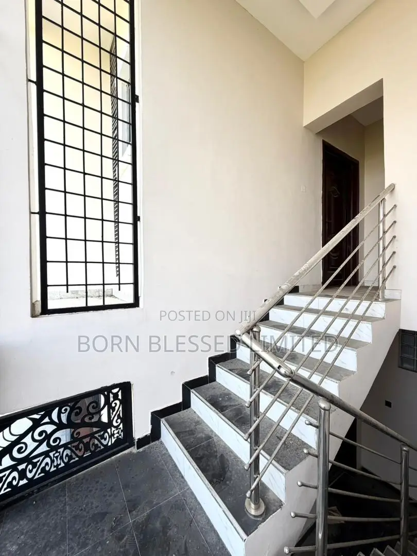 2bdrm Block of Flats in Metro Homes, Abraham Adesanya Estate for rent in Abraham Adesanya Estate