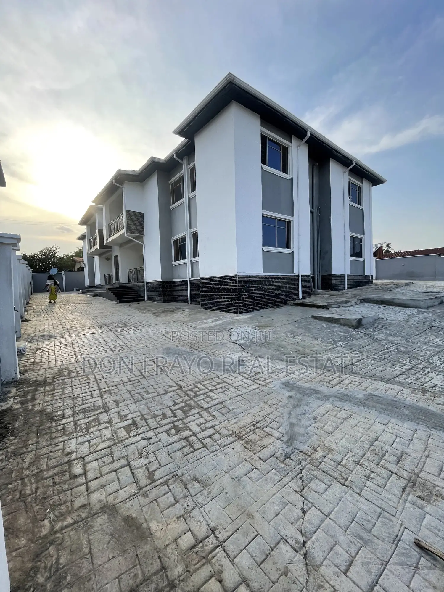 3bdrm Apartment in Holy Mary Oki, Iwo Road for rent in Iwo Road