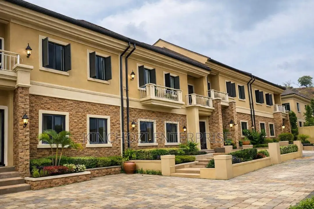 3bdrm Duplex in Rockvale Manors, Zone B for rent in Zone B