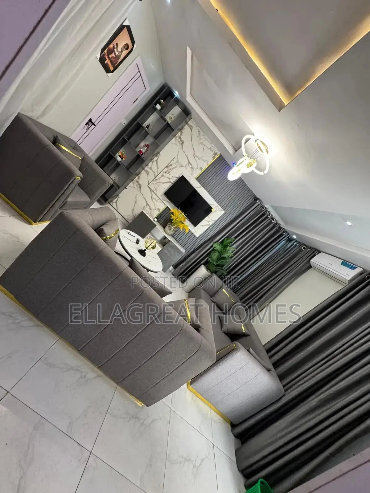 Service Apartment in Mende