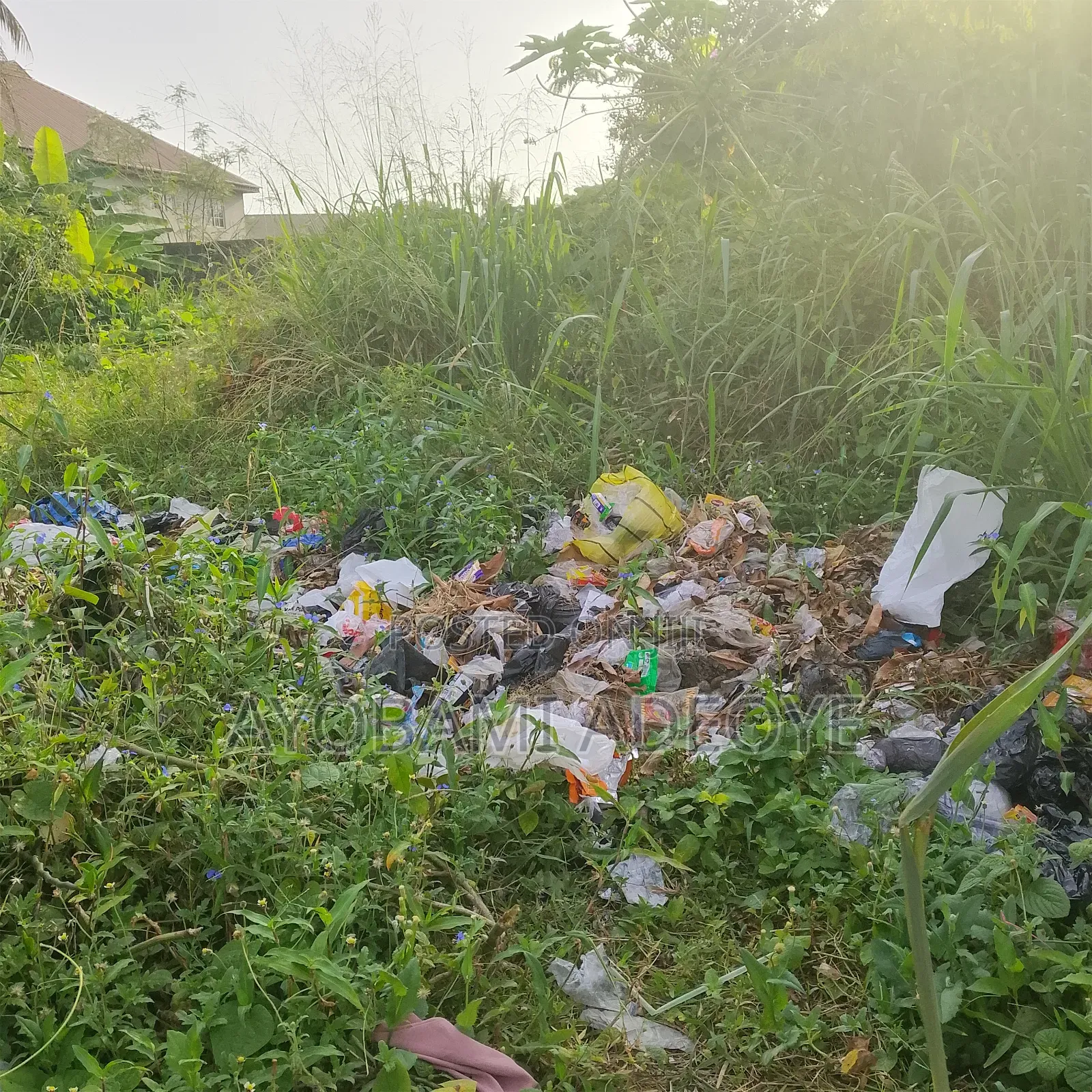 1 Plot ( 600sqm) for Sale at Pinnock Beach Estate in Osapa london