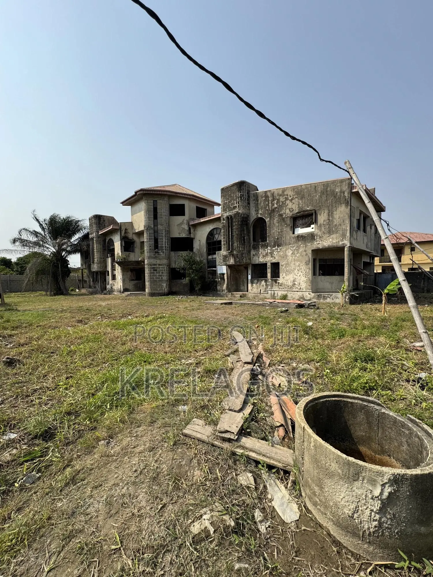 For Sale: 1,340sqm Property With Carcass Structure in Ajah, Lagos in Ado / Ajah