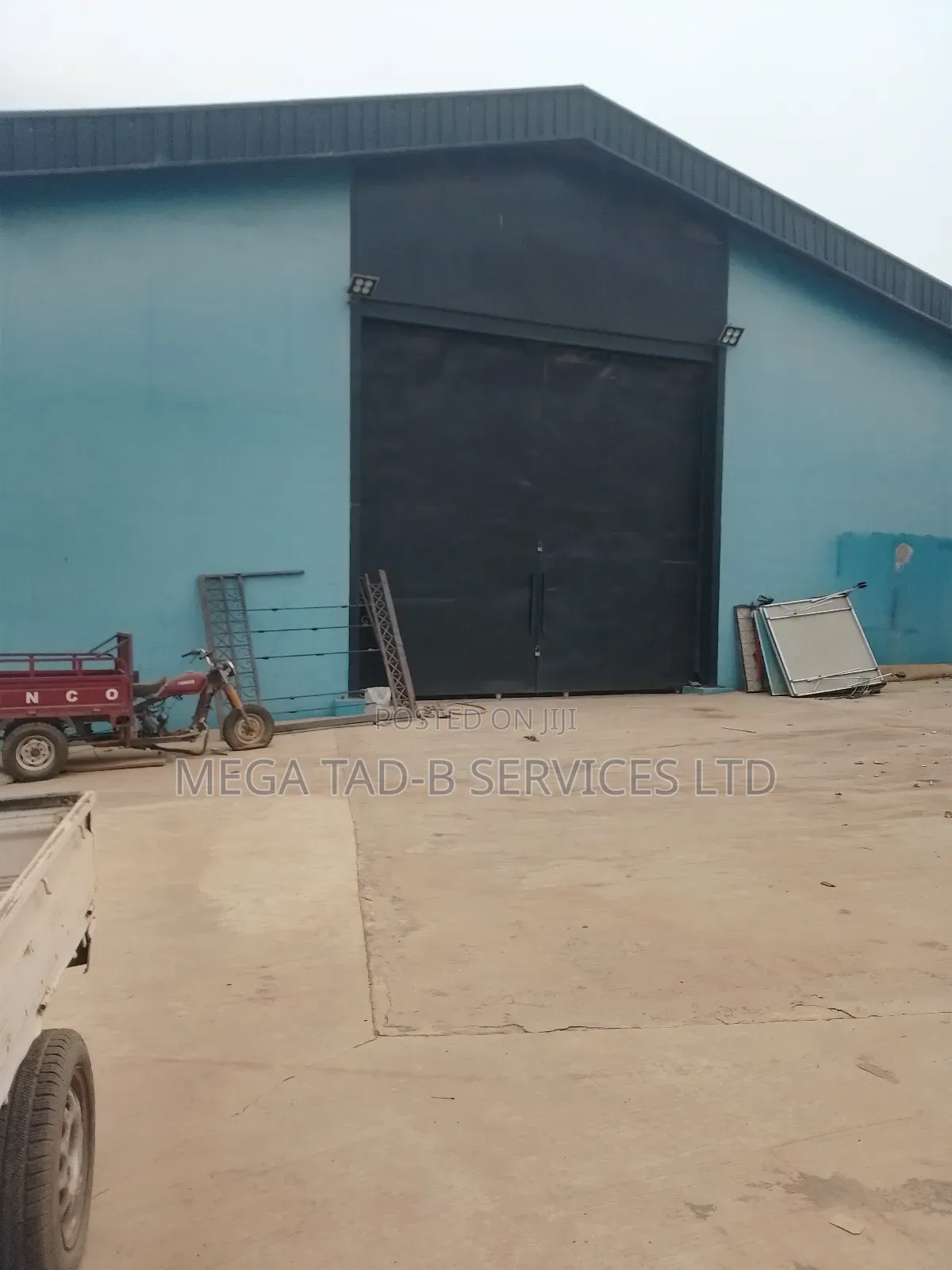 Warehouse for Sale in Berger