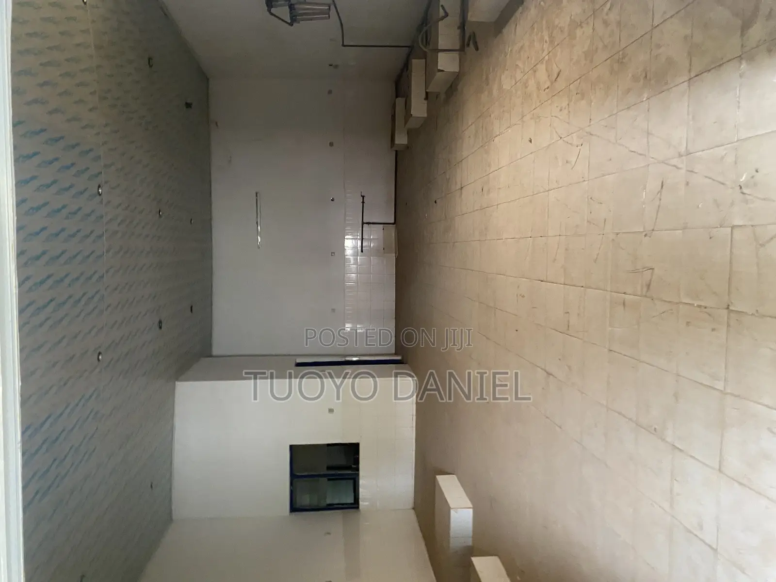 A Big and Spacious Warehouse in Benin City