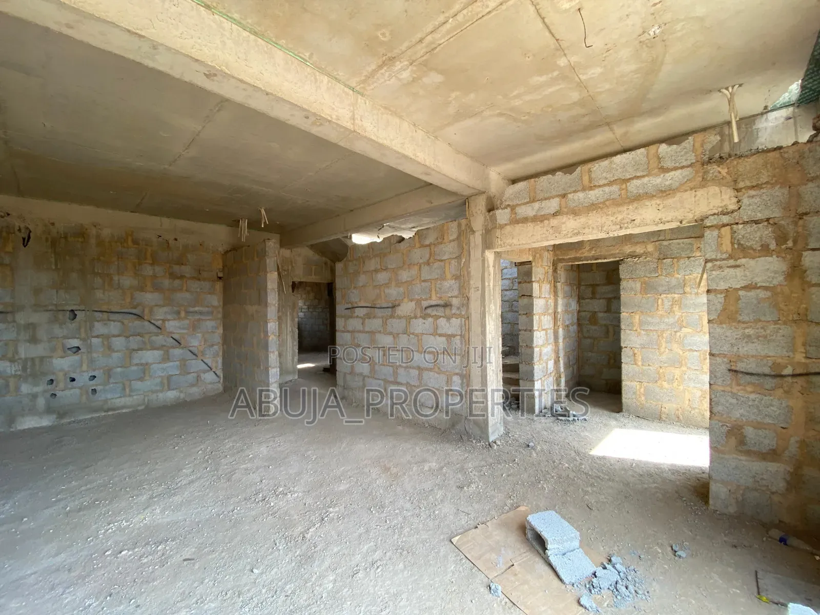 4bdrm Duplex in In A Secured Estate, Life Camp for sale in Life Camp