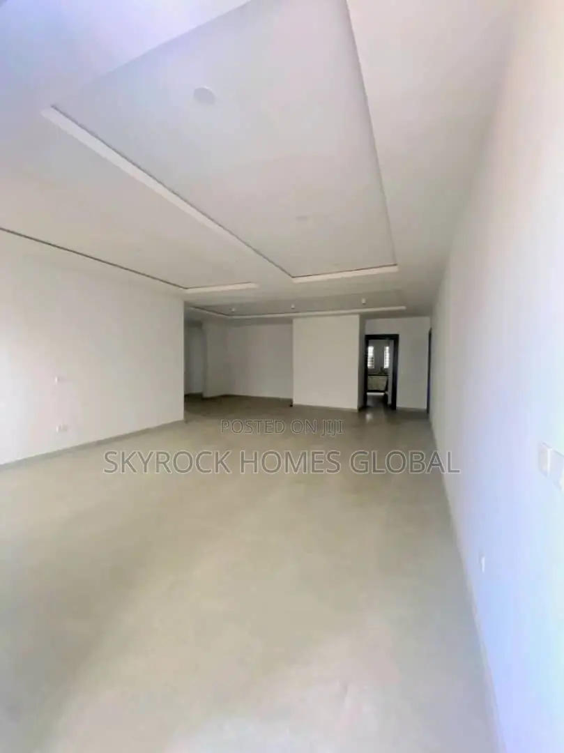 4bdrm Apartment in Lekki Phase 1 for rent in Lekki Phase 1