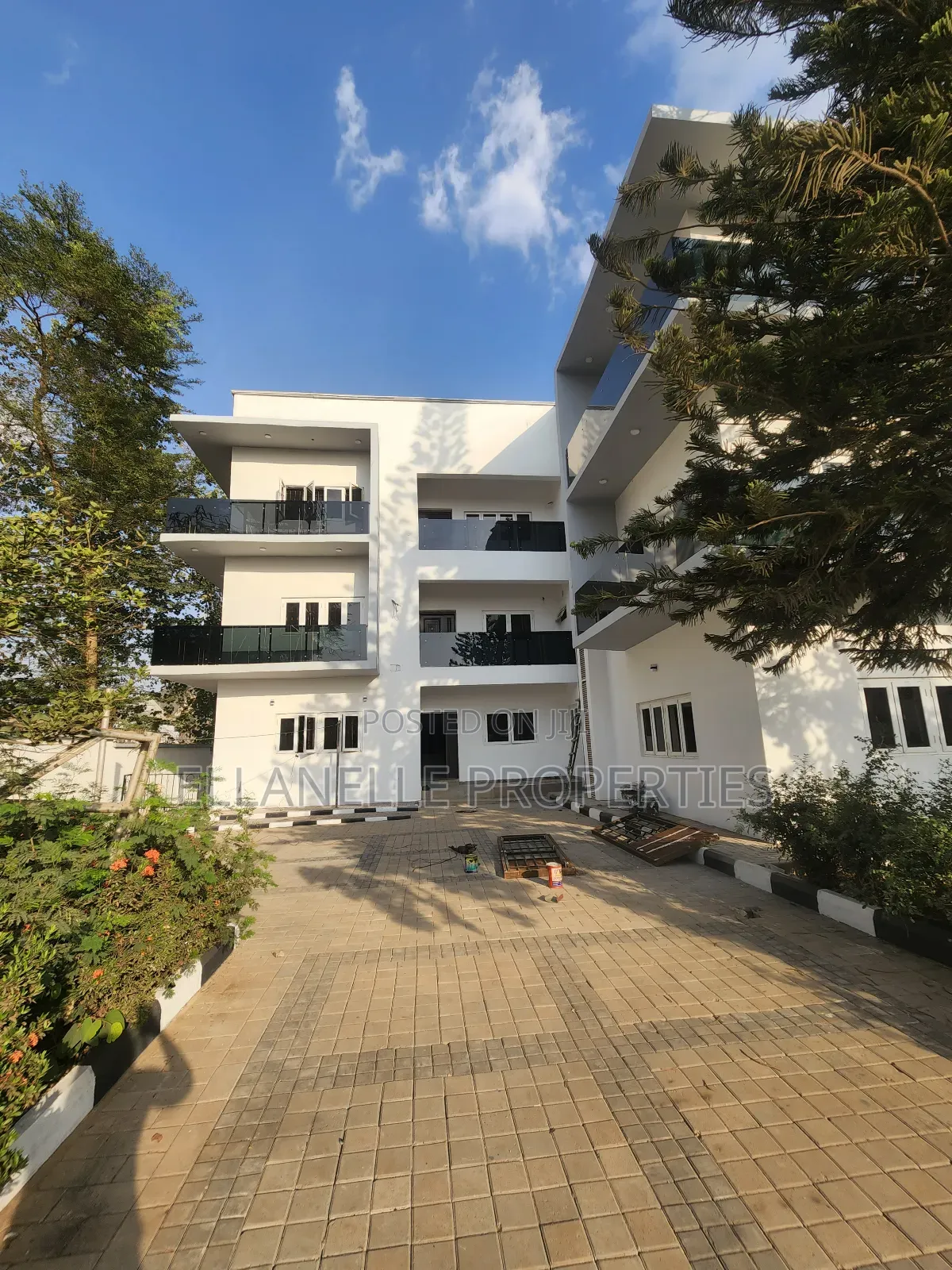 5bdrm Townhouse / Terrace in Asokoro for rent in Asokoro