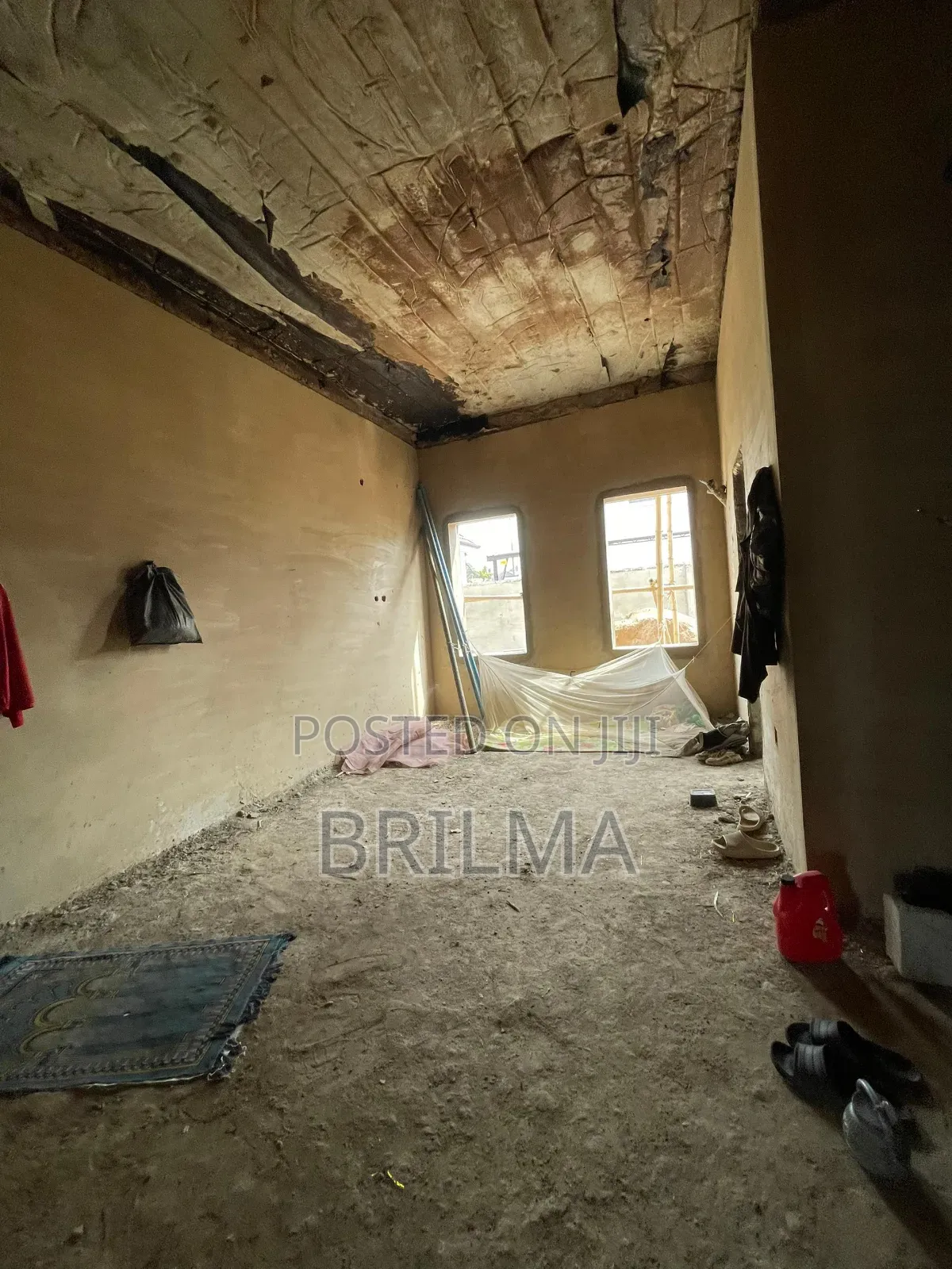 6bdrm Duplex in Life Camp for sale in Life Camp