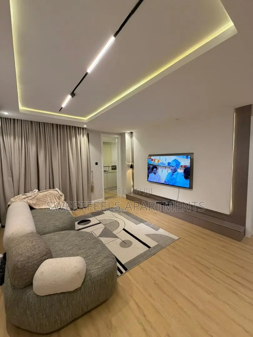 Cozy and Luxurious 1-Bedroom Apartment in Lekki Phase 1