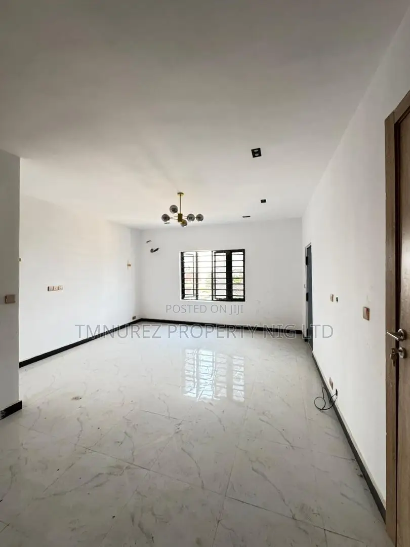 4bdrm Duplex in Ojodu Berger for sale in Berger