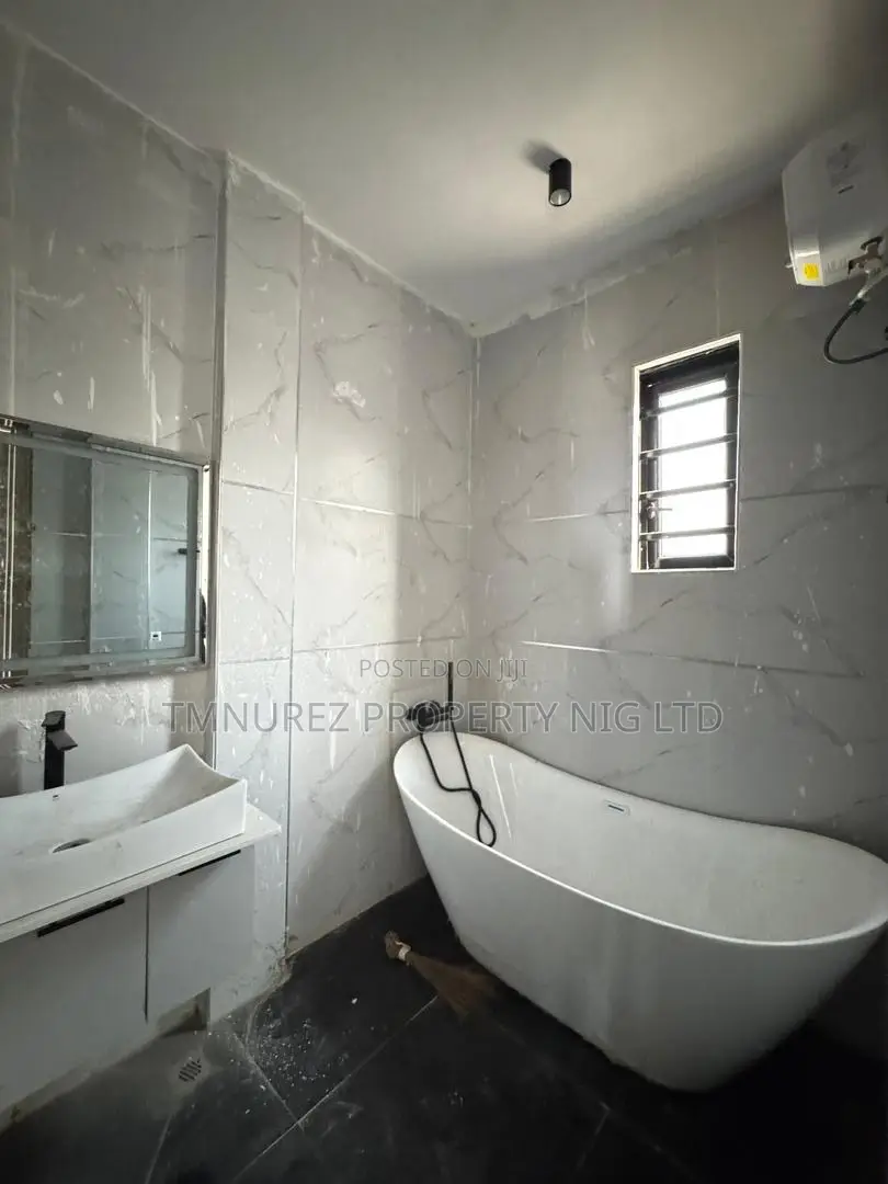 4bdrm Duplex in Ojodu Berger for sale in Berger