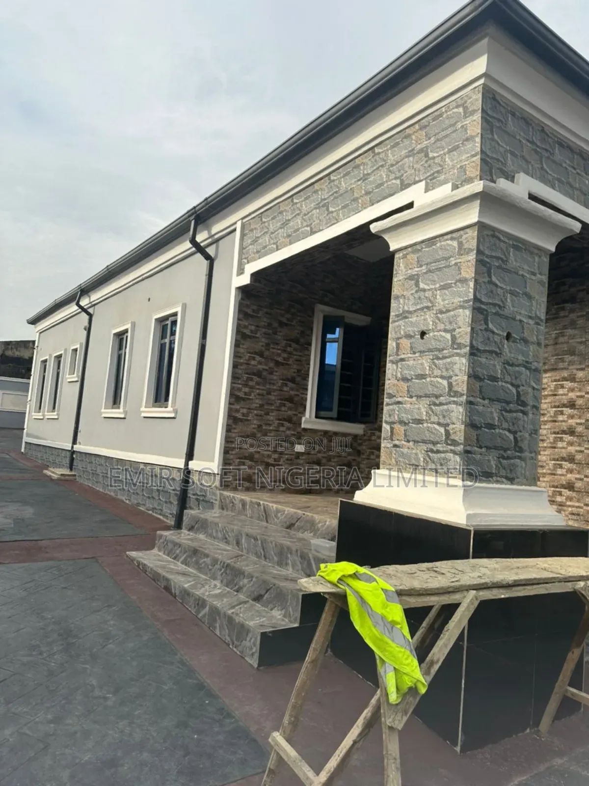 3bdrm Bungalow in Soka for sale in Soka