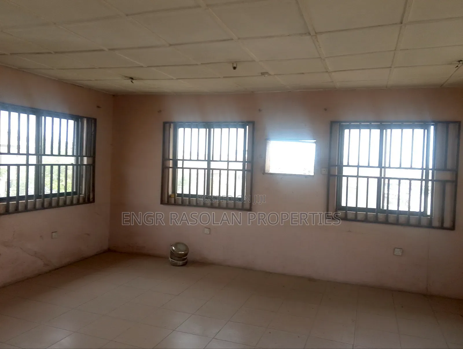 To Lease Office in Ilorin South
