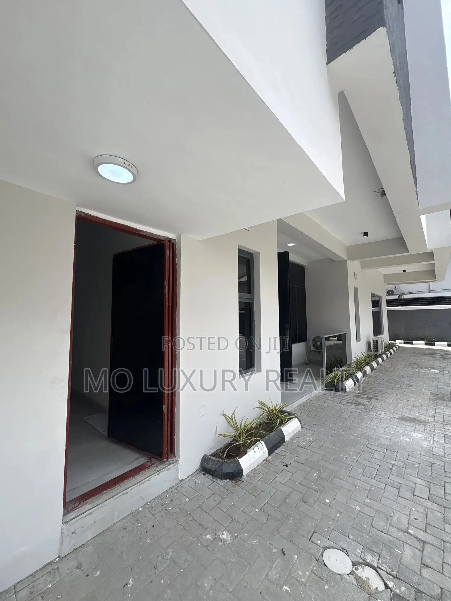 3bdrm Apartment in Lekki Phase 1 for rent in Lekki Phase 1