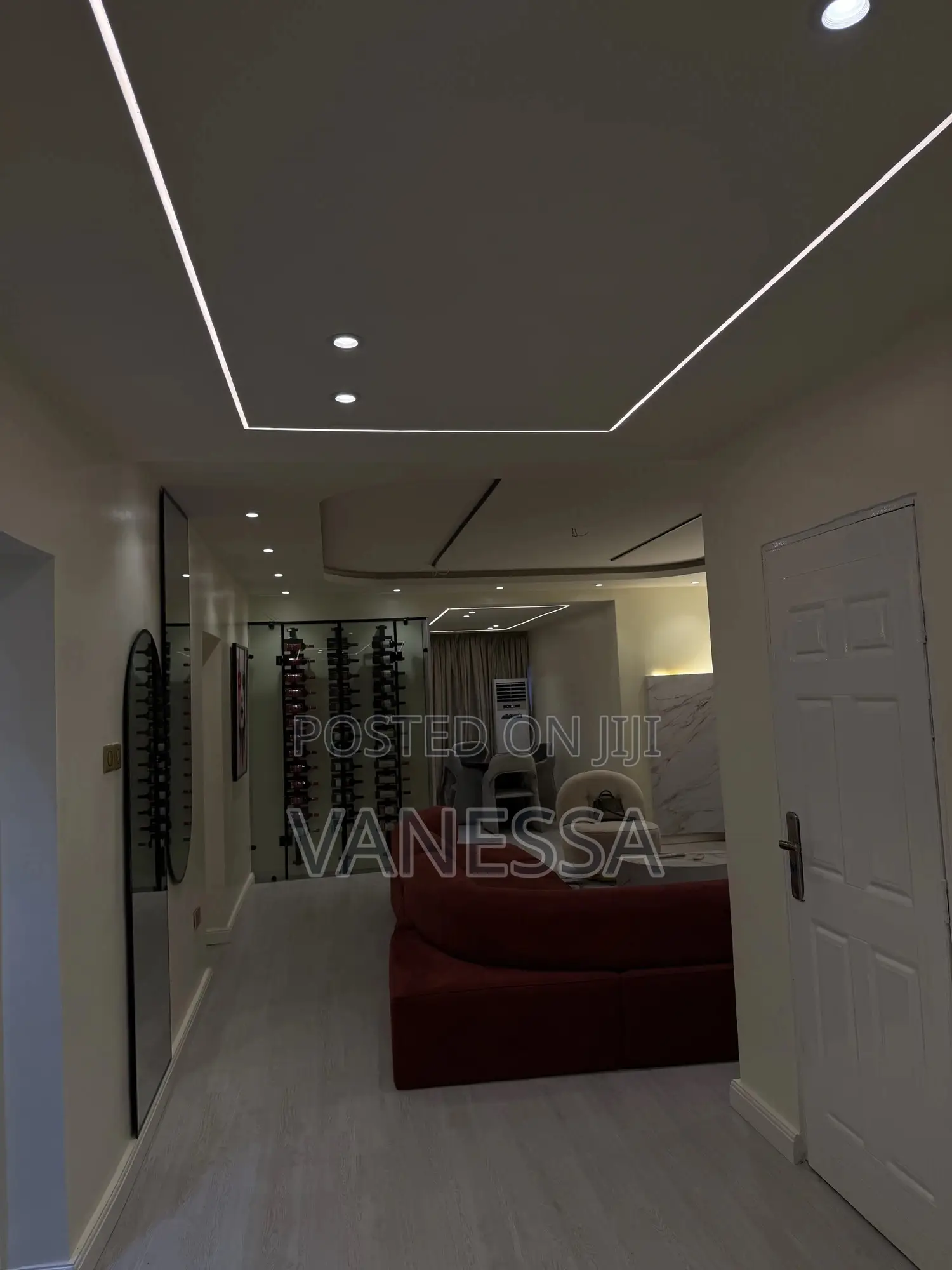 Furnished 3bdrm Apartment in Ruvan, Adeola Odeku for rent in Adeola Odeku