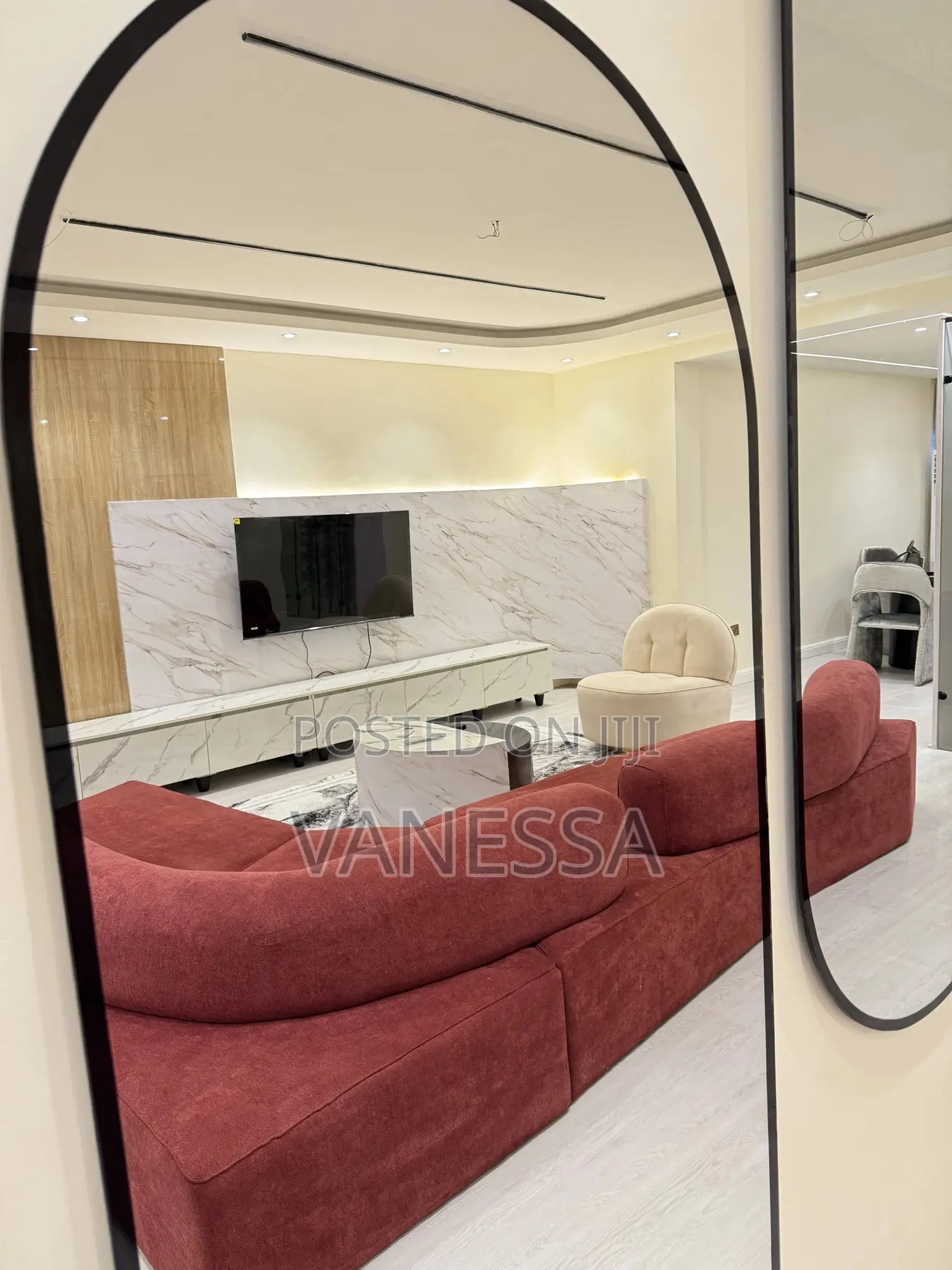 Furnished 3bdrm Apartment in Ruvan, Adeola Odeku for rent in Adeola Odeku