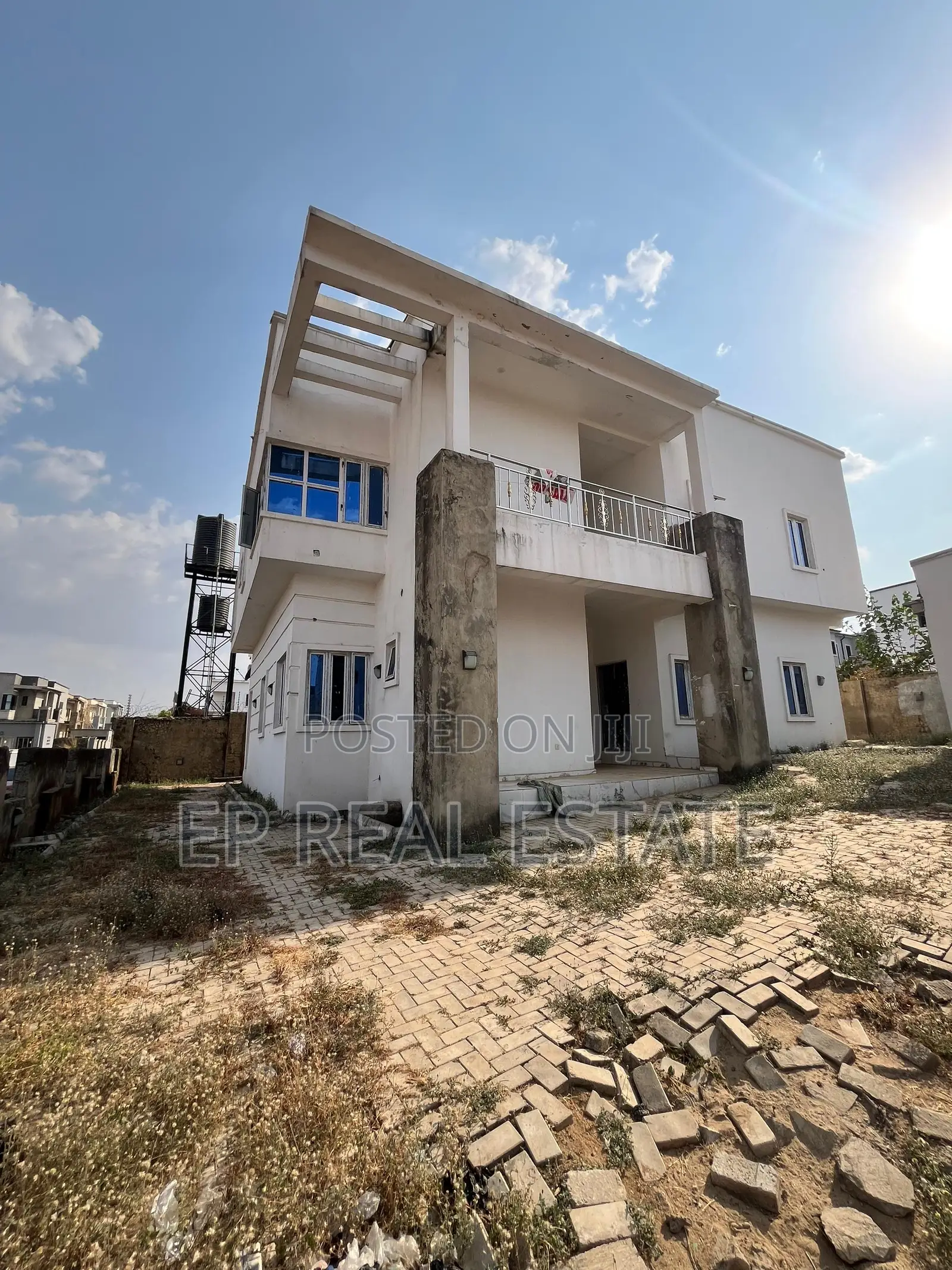4bdrm House in Lugbe District for sale in Lugbe District