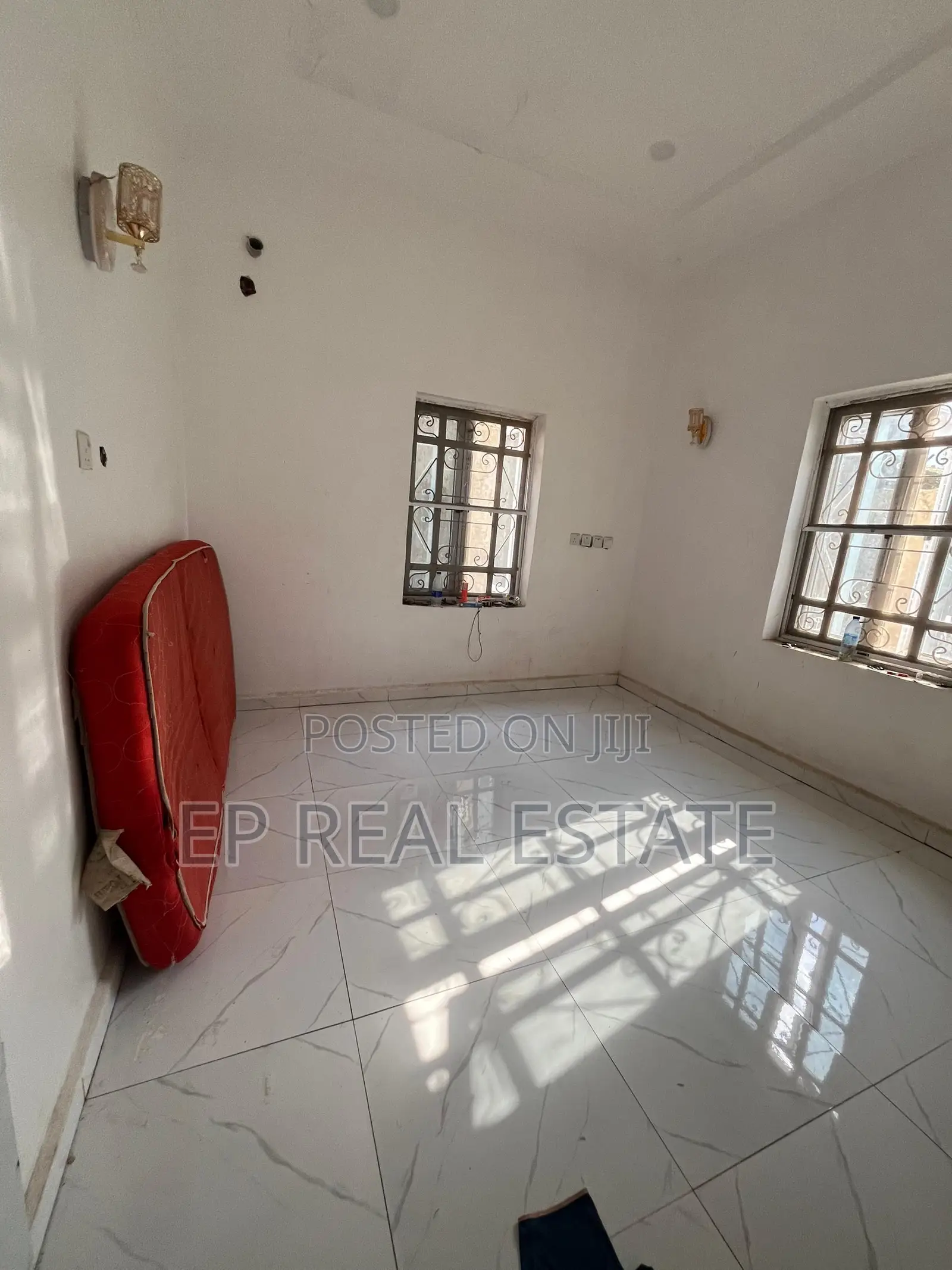 4bdrm House in Lugbe District for sale in Lugbe District