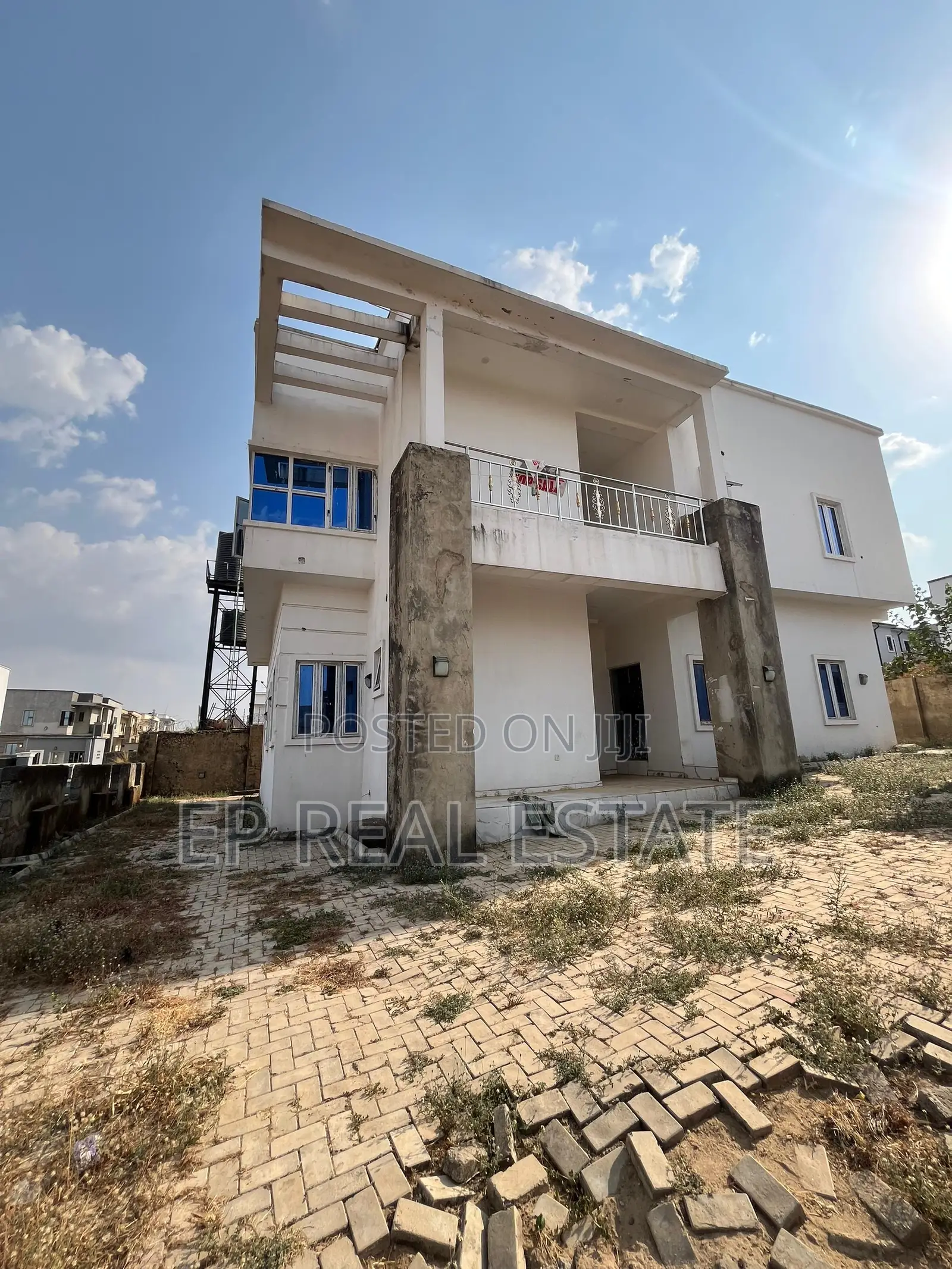 4bdrm House in Lugbe District for sale in Lugbe District