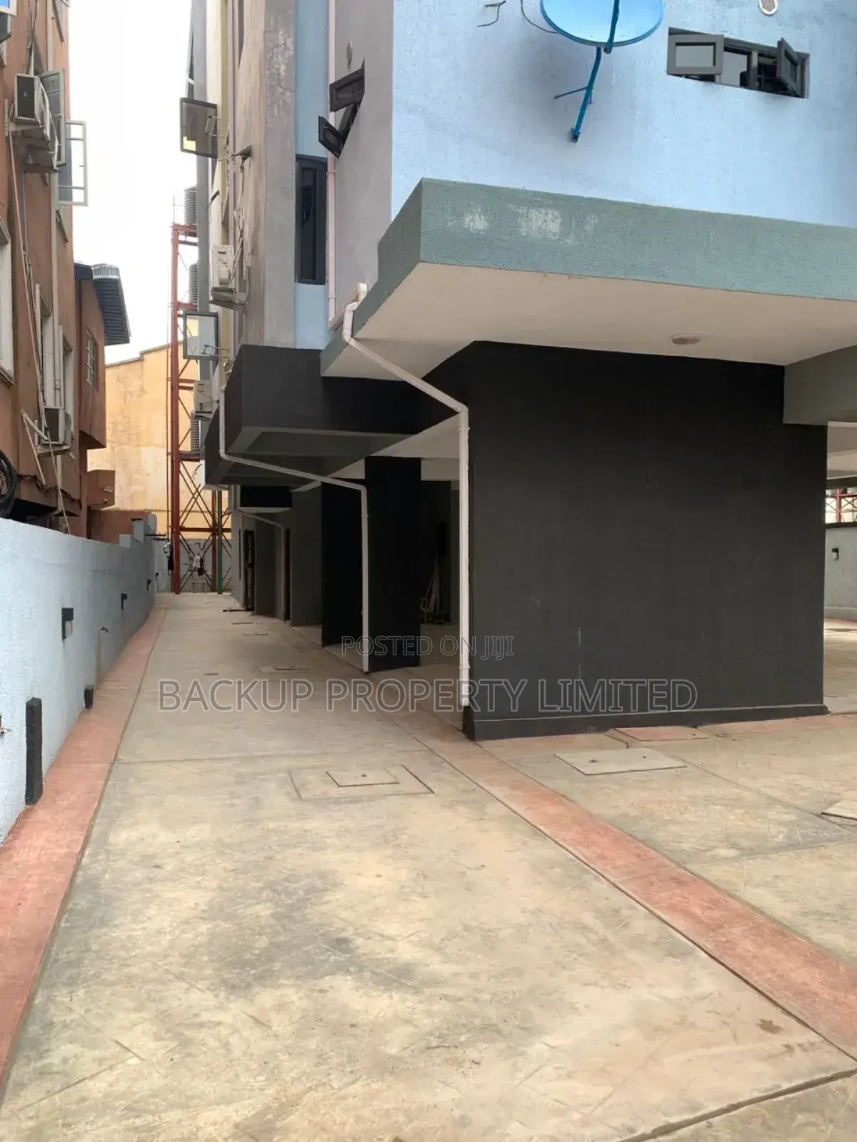 2bdrm Apartment in Bode Thomas for sale in Bode Thomas