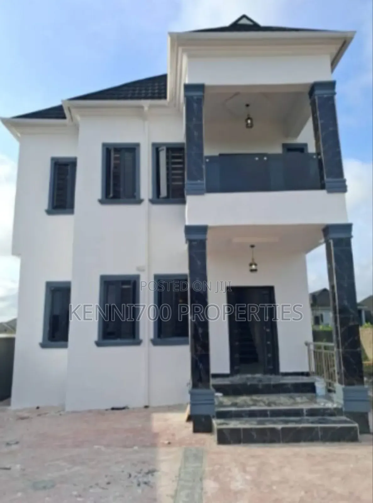 6bdrm Duplex in Alashala Royal, Ogombo for sale in Ogombo