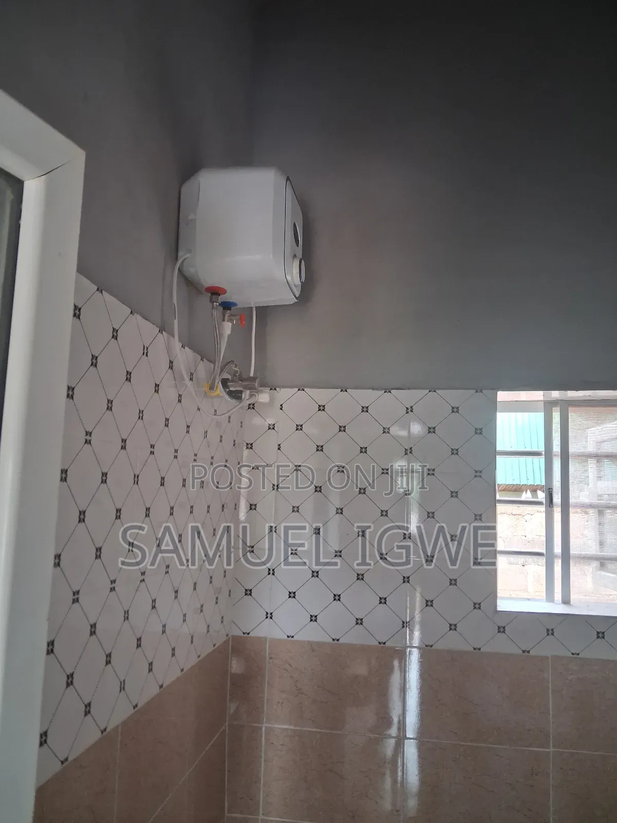 1bdrm Apartment in Nza Street, Enugu for rent in Enugu