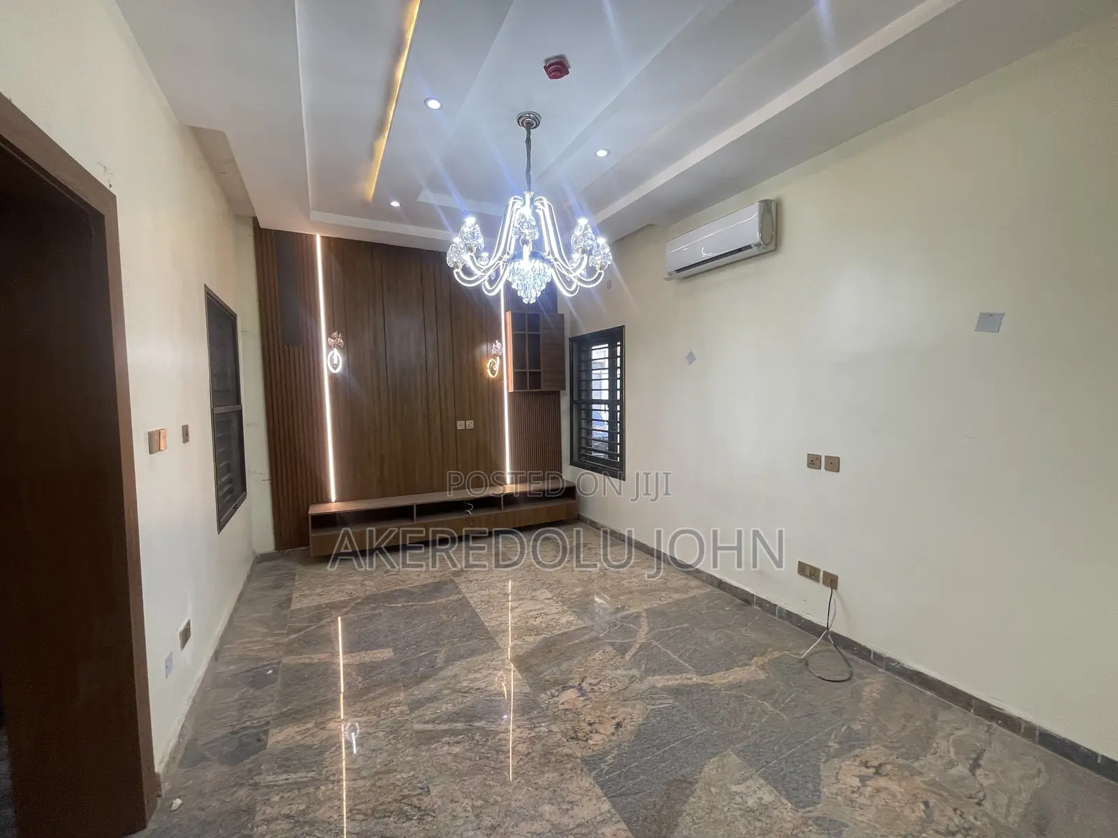 5bdrm Townhouse / Terrace in Wuye for rent in Wuye