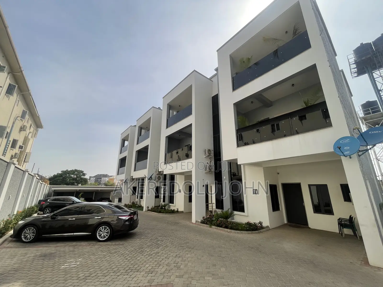 5bdrm Townhouse / Terrace in Wuye for rent in Wuye