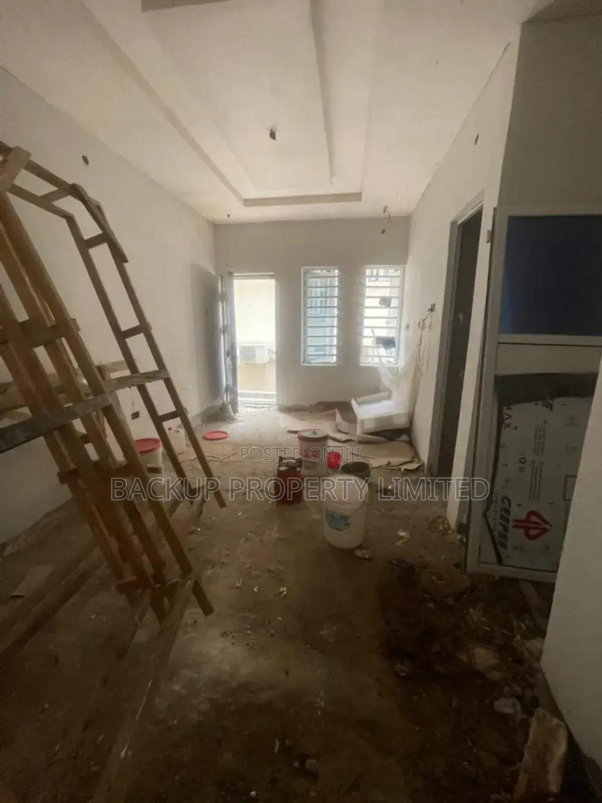 2bdrm Apartment in Alagomeji for sale in Alagomeji