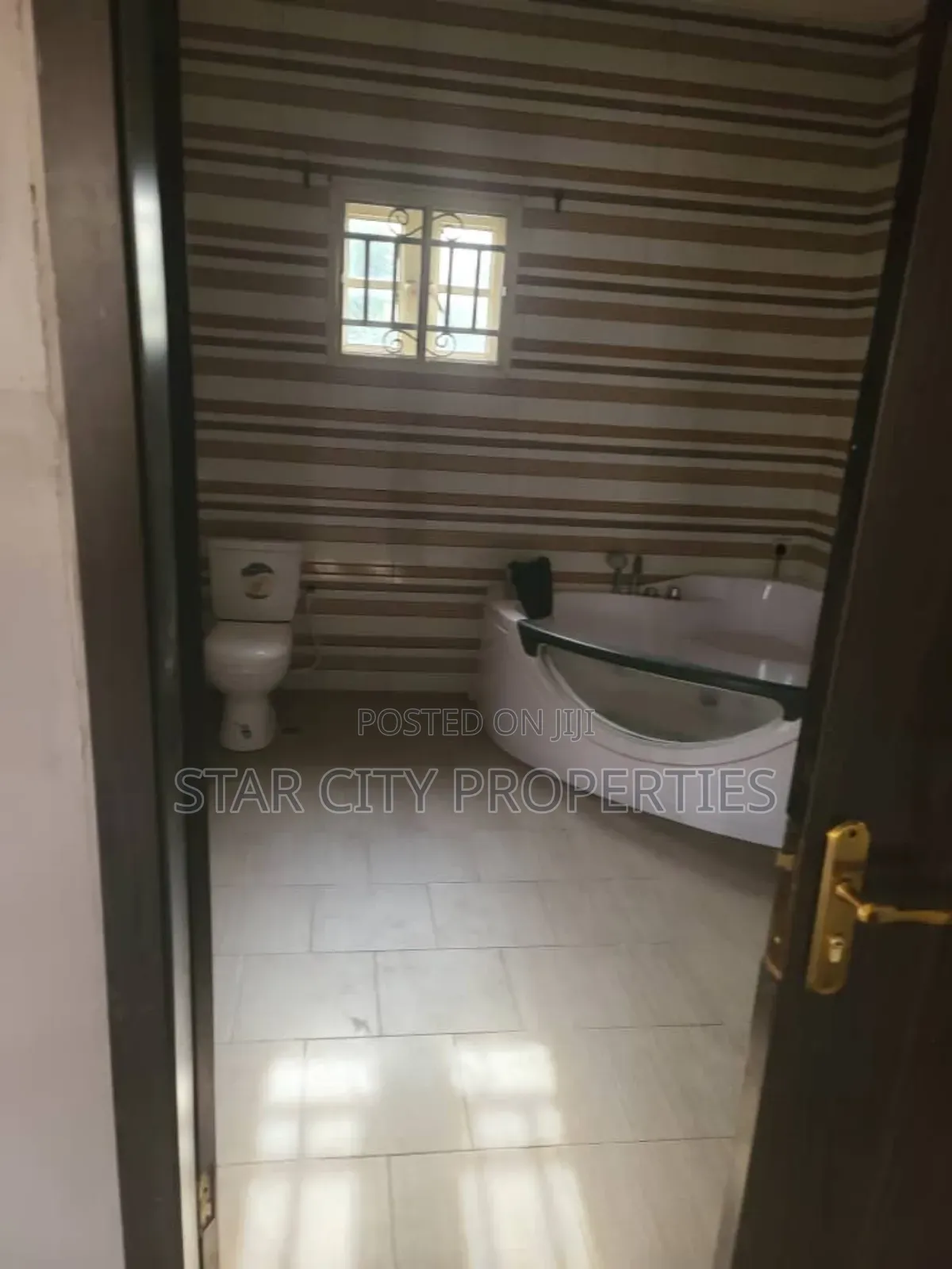 5bdrm Duplex in Magodo Gra Phase 2 for rent in GRA Phase 2 Shangisha