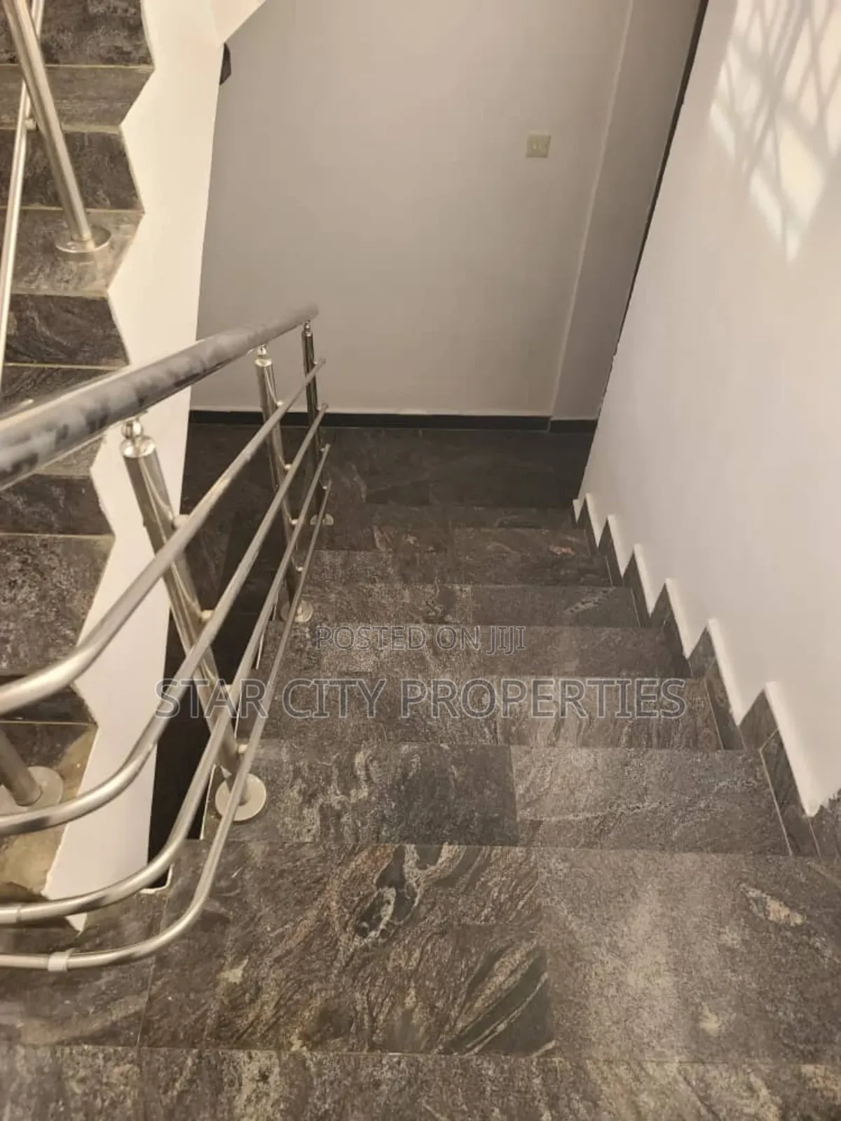 5bdrm Duplex in Magodo Gra Phase 2 for rent in GRA Phase 2 Shangisha