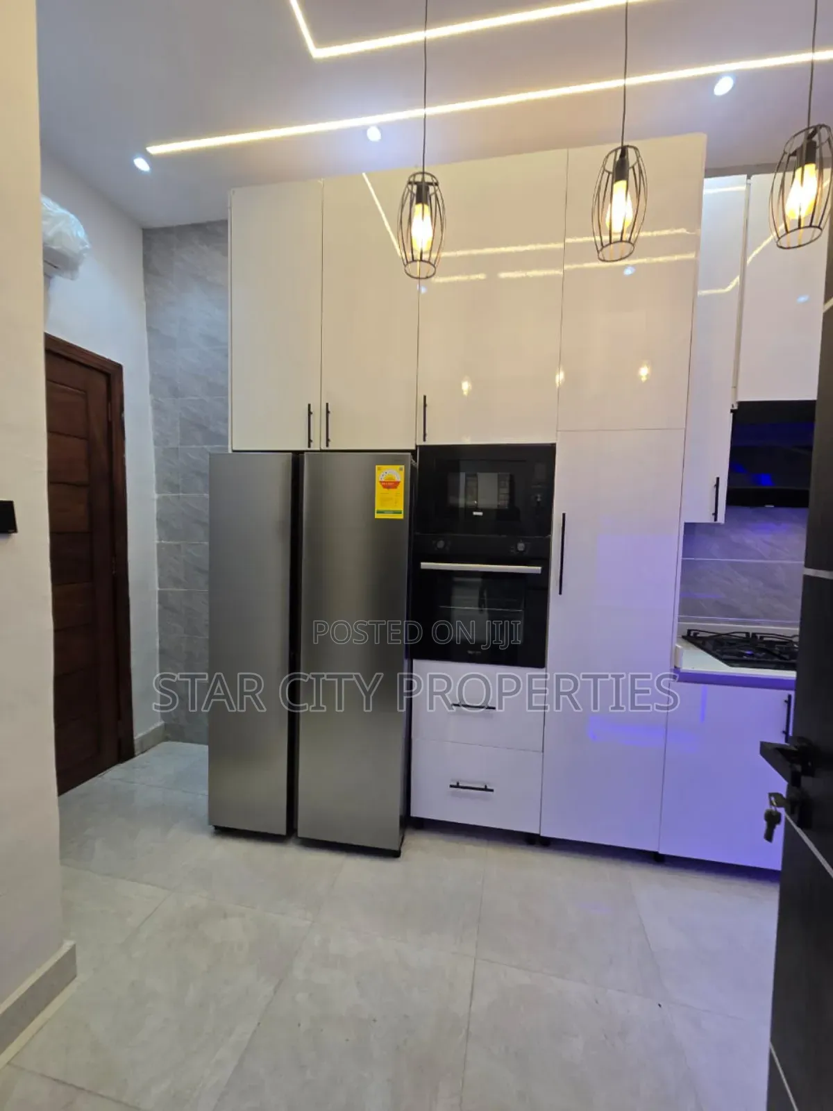 5bdrm Duplex in Magodo Gra Phase 2 for sale in GRA Phase 2 Shangisha