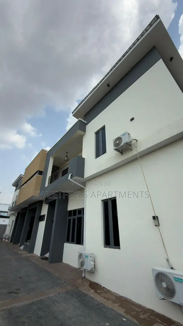 Modern 2-Bedroom Apartment – Oluyole, Ibadan in Oluyole Estate