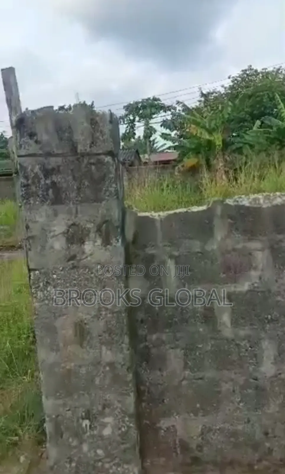 A Plot of 80/100 in an Estate at Airport Rd, Warri for Sale in Warri