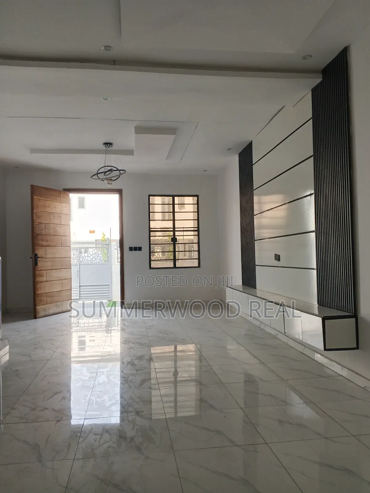 3bdrm Duplex in Lekki Phase 2 for sale in Lekki Phase 2