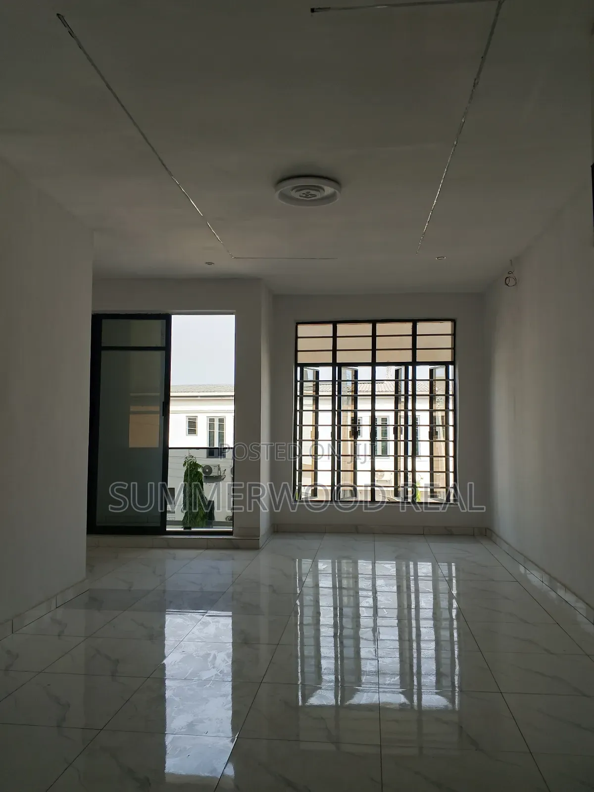3bdrm Duplex in Lekki Phase 2 for sale in Lekki Phase 2