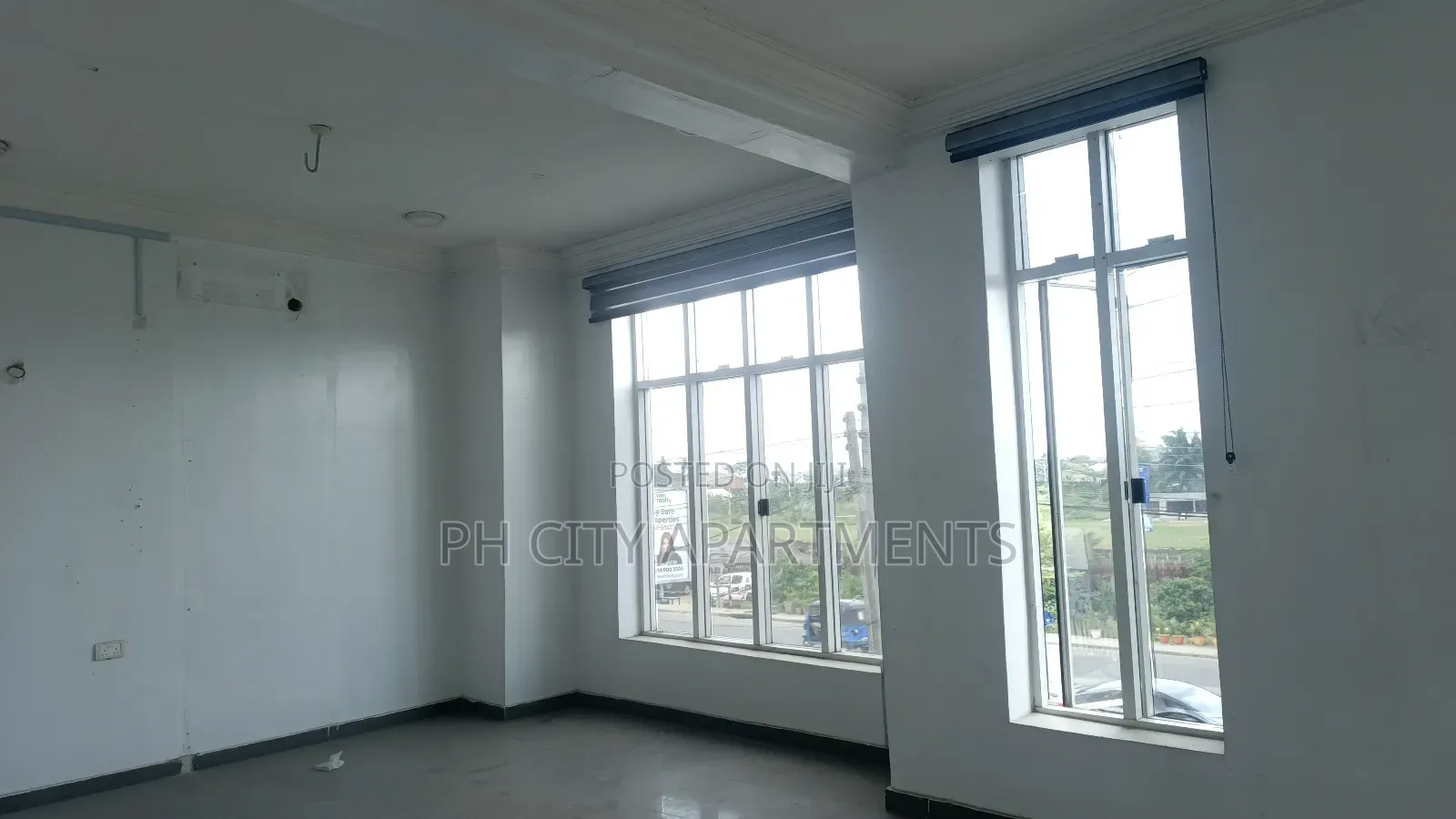 Showroom/Shop in GRA Phase 2 / Port-Harcourt