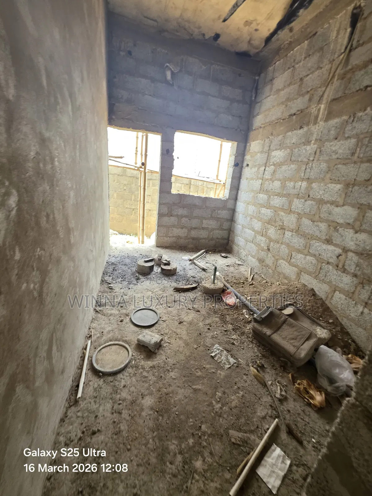 6bdrm Duplex in Aiben, Lugbe District for sale in Lugbe District