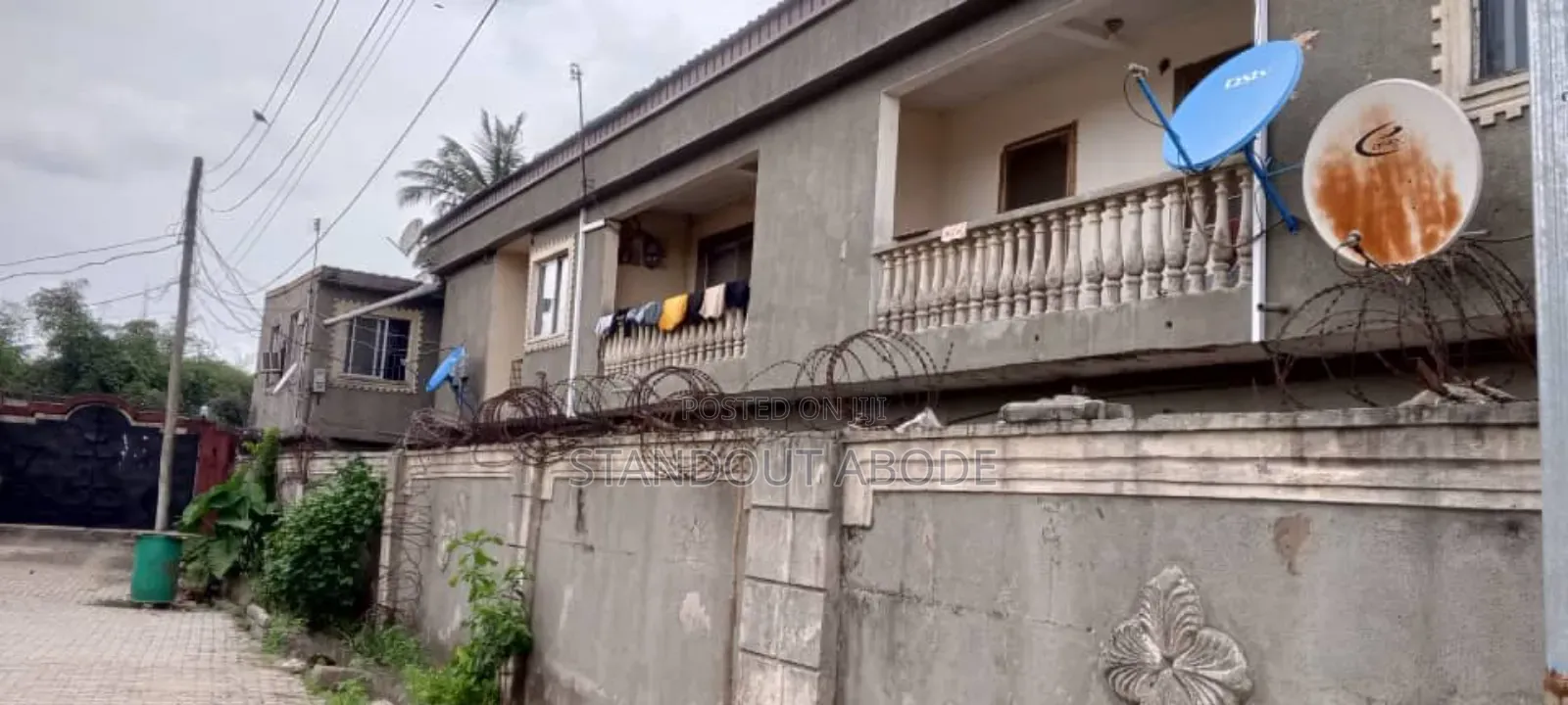 3bdrm Block of Flats in Onipetesi Estate, Mangoro for sale in Mangoro