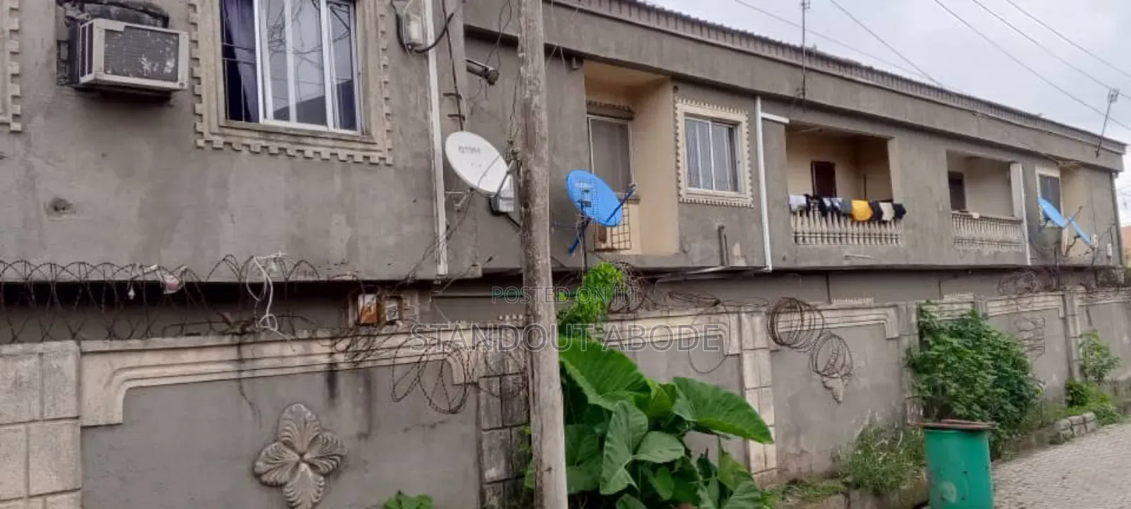 3bdrm Block of Flats in Onipetesi Estate, Mangoro for sale in Mangoro