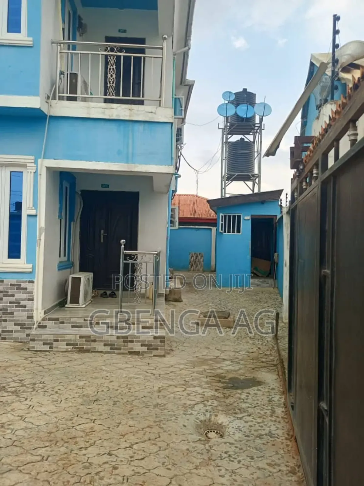 2bdrm Block of Flats in Ikola Command Lagos, Akowonjo for sale in Akowonjo