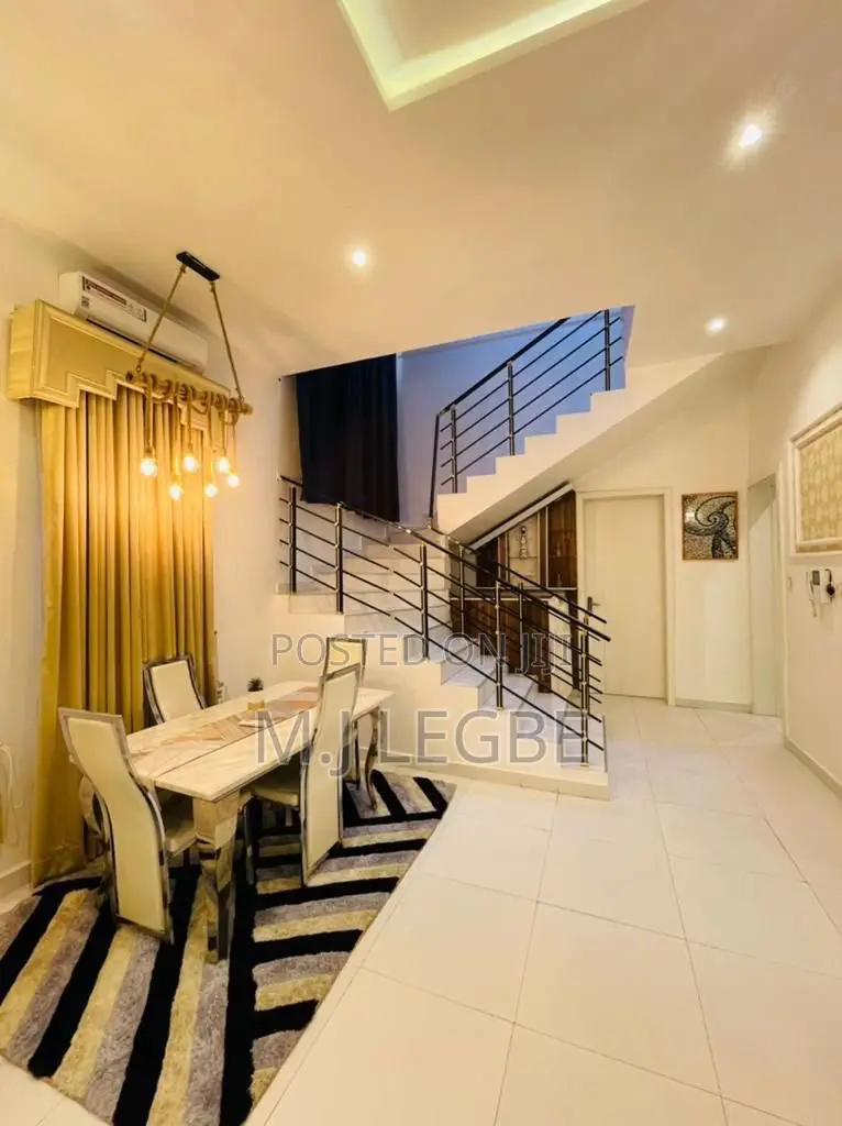 Furnished 5bdrm Duplex in Ologolo, Lekki for sale in Lekki