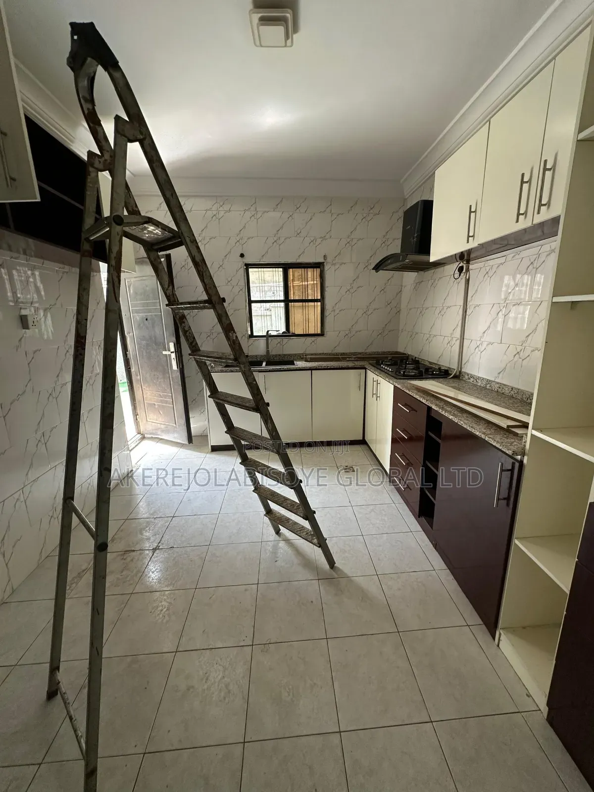 2bdrm Apartment in Utako Abuja for rent in Utako