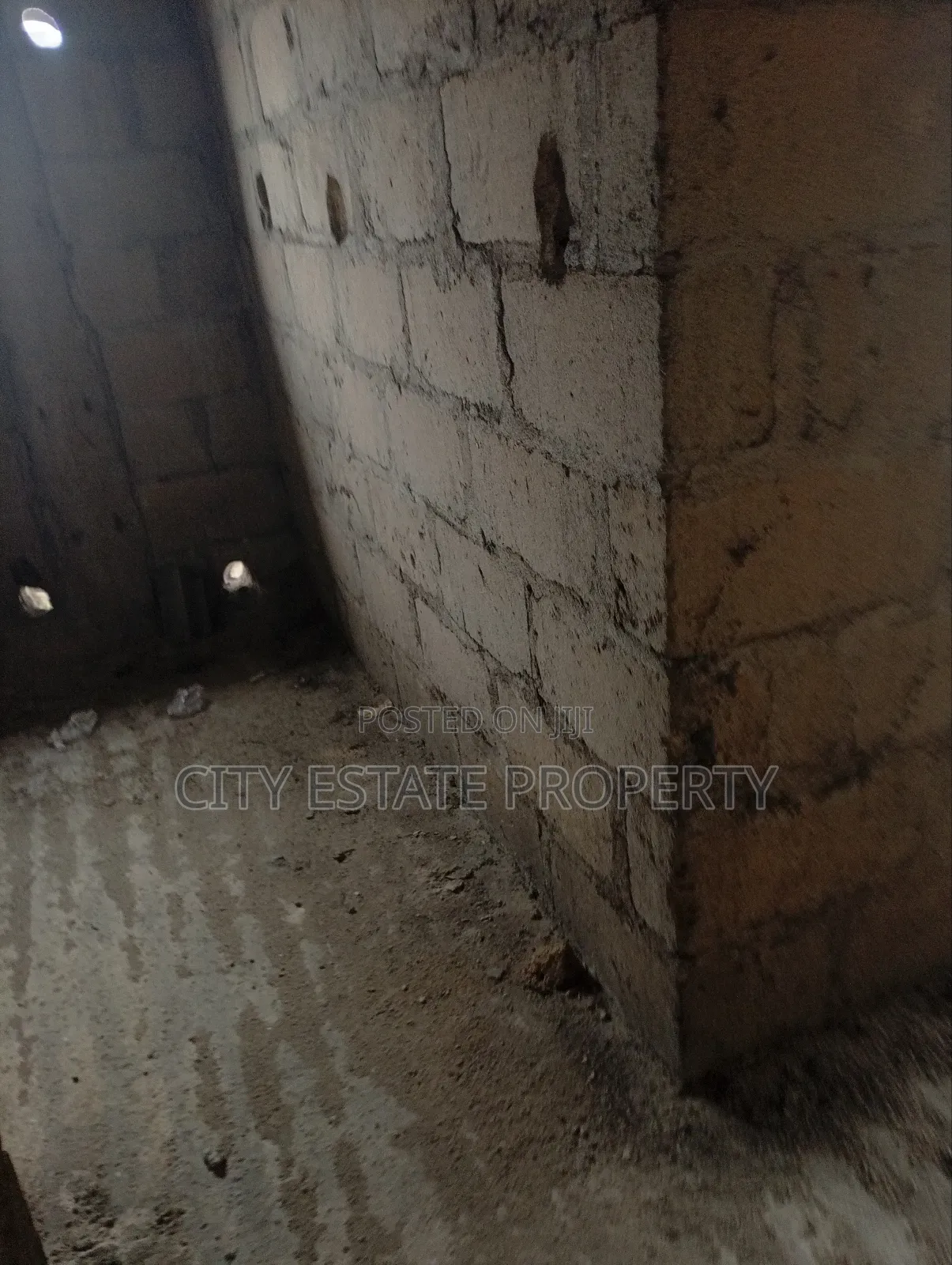 5bdrm Duplex in Jitto Estate, East West Road for sale in East West Road