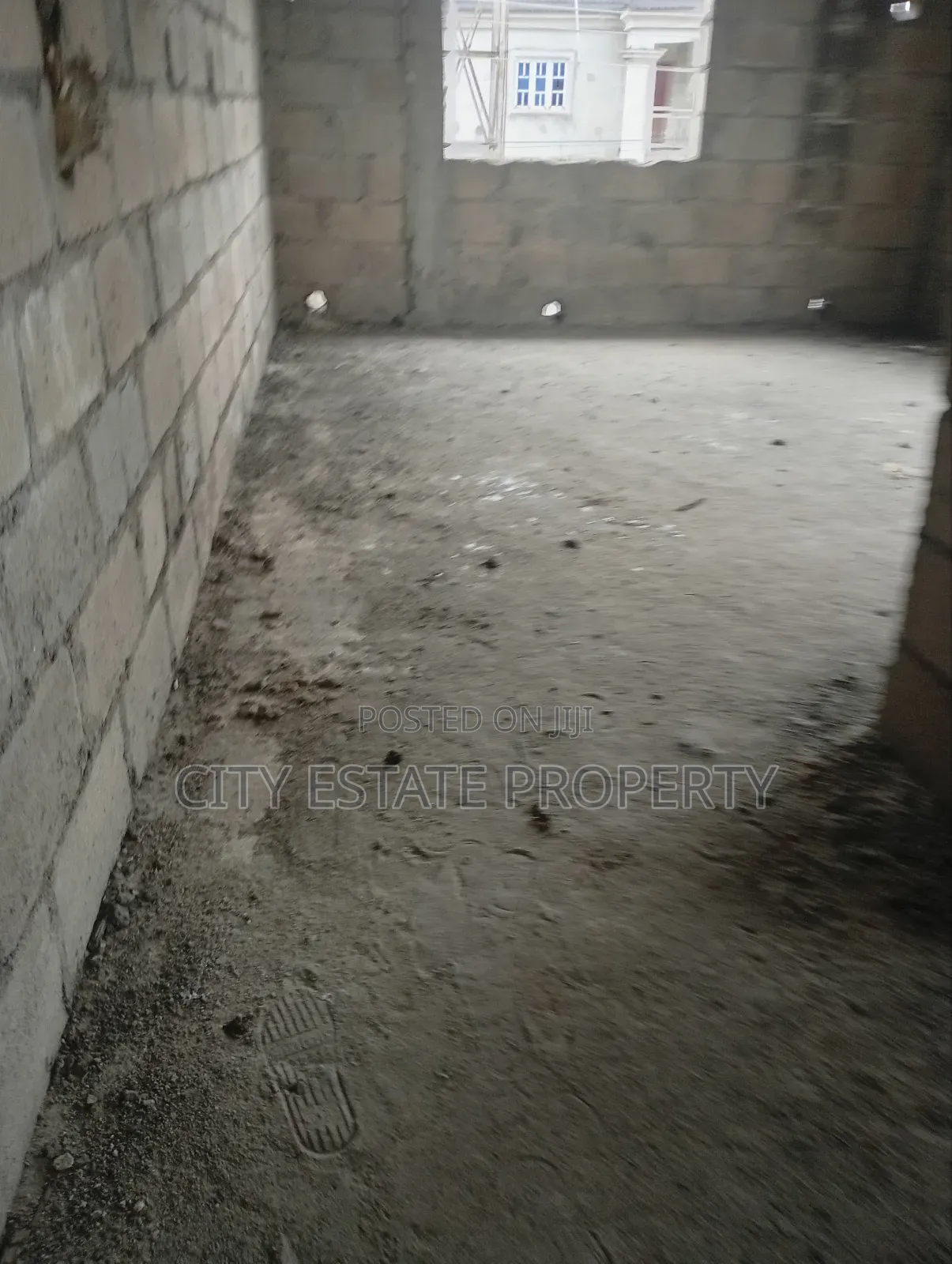5bdrm Duplex in Jitto Estate, East West Road for sale in East West Road