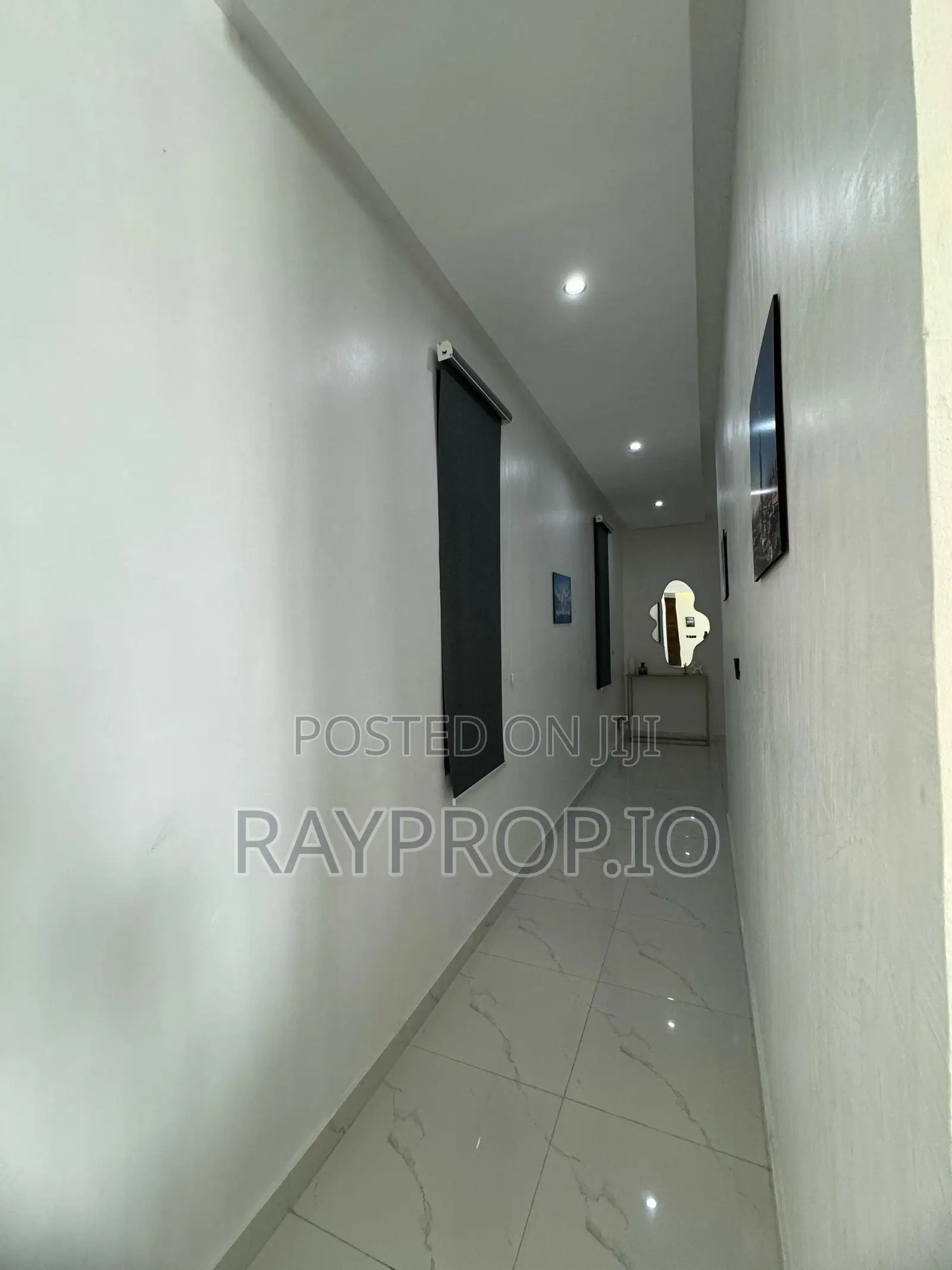 165b6bnp - 3 Bedroom Shortlet in Lekki Phase 1 in Lekki Phase 1