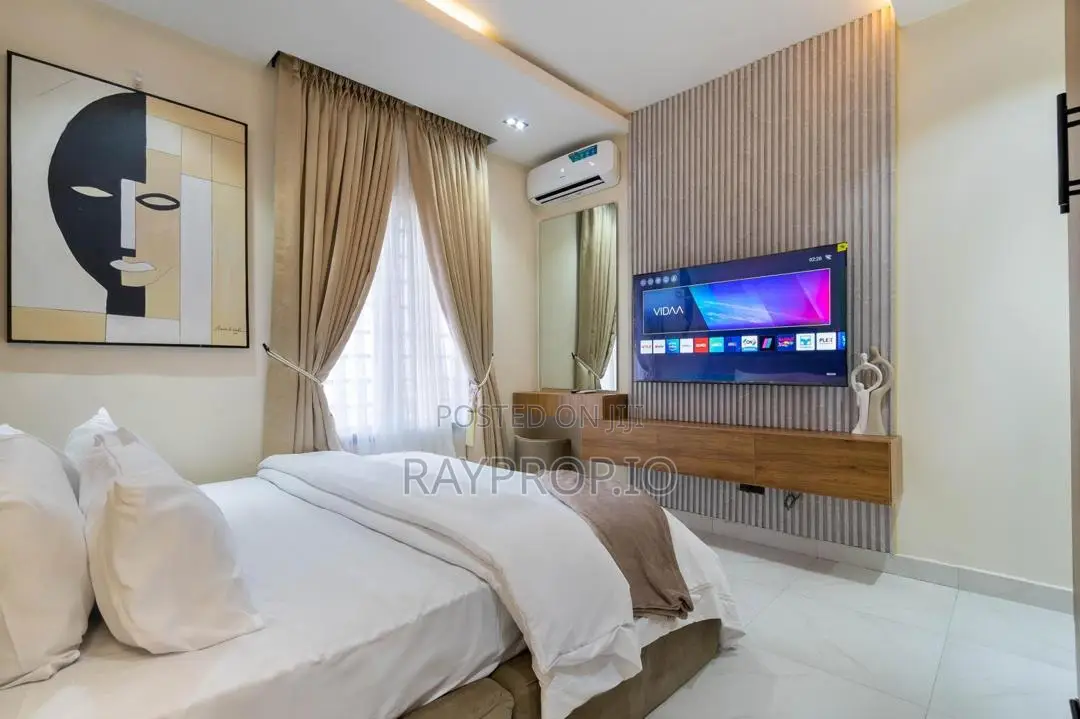 185c03za - 2 Bedroom Shortlet in Lekki Phase 1 in Lekki Phase 1